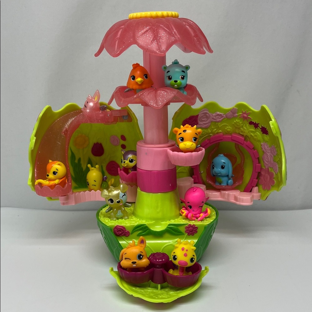 Colorful Hatchimals Secret Scene Playset for Kids